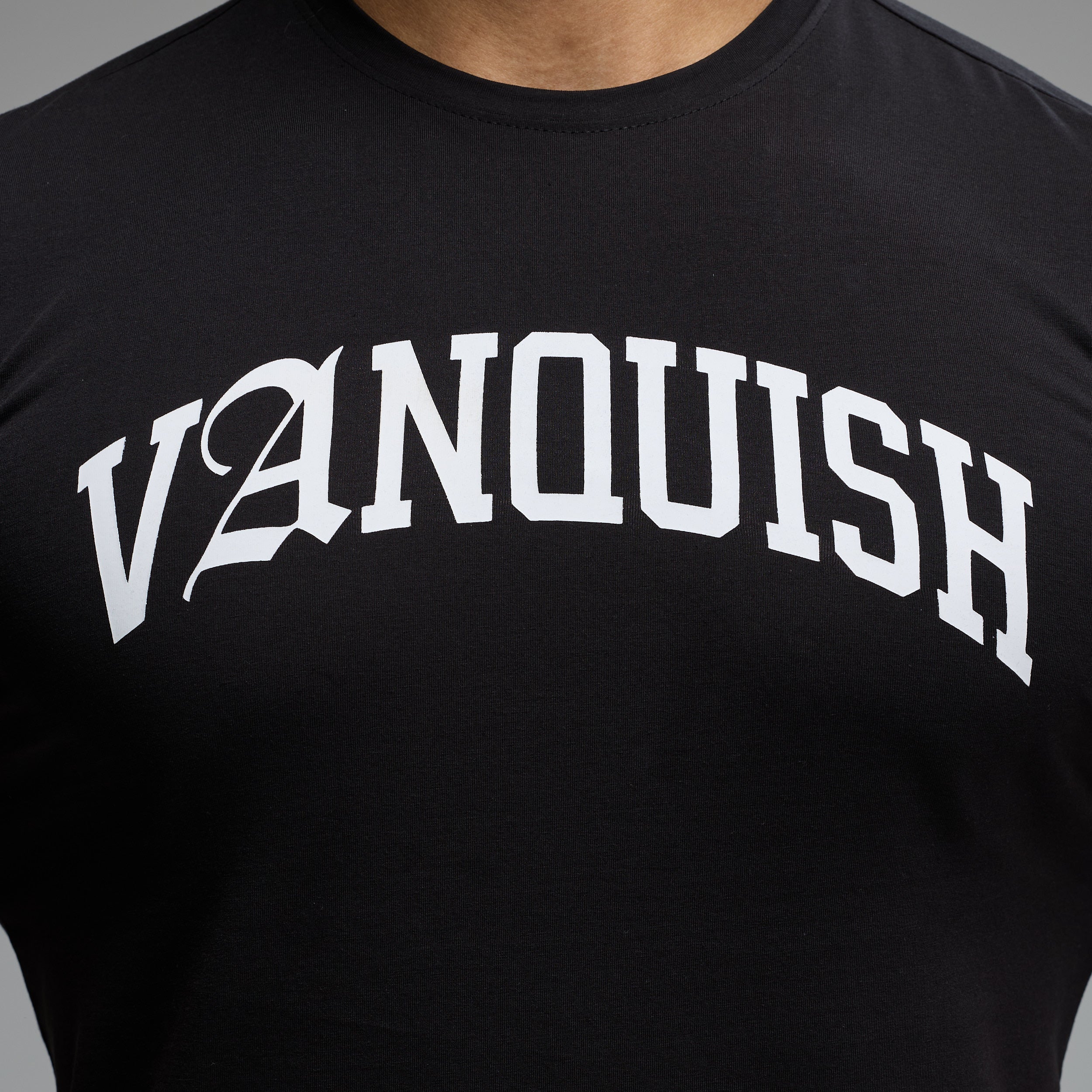 ACADEMY ARCH BLACK SLIM FIT T SHIRT - Image 3
