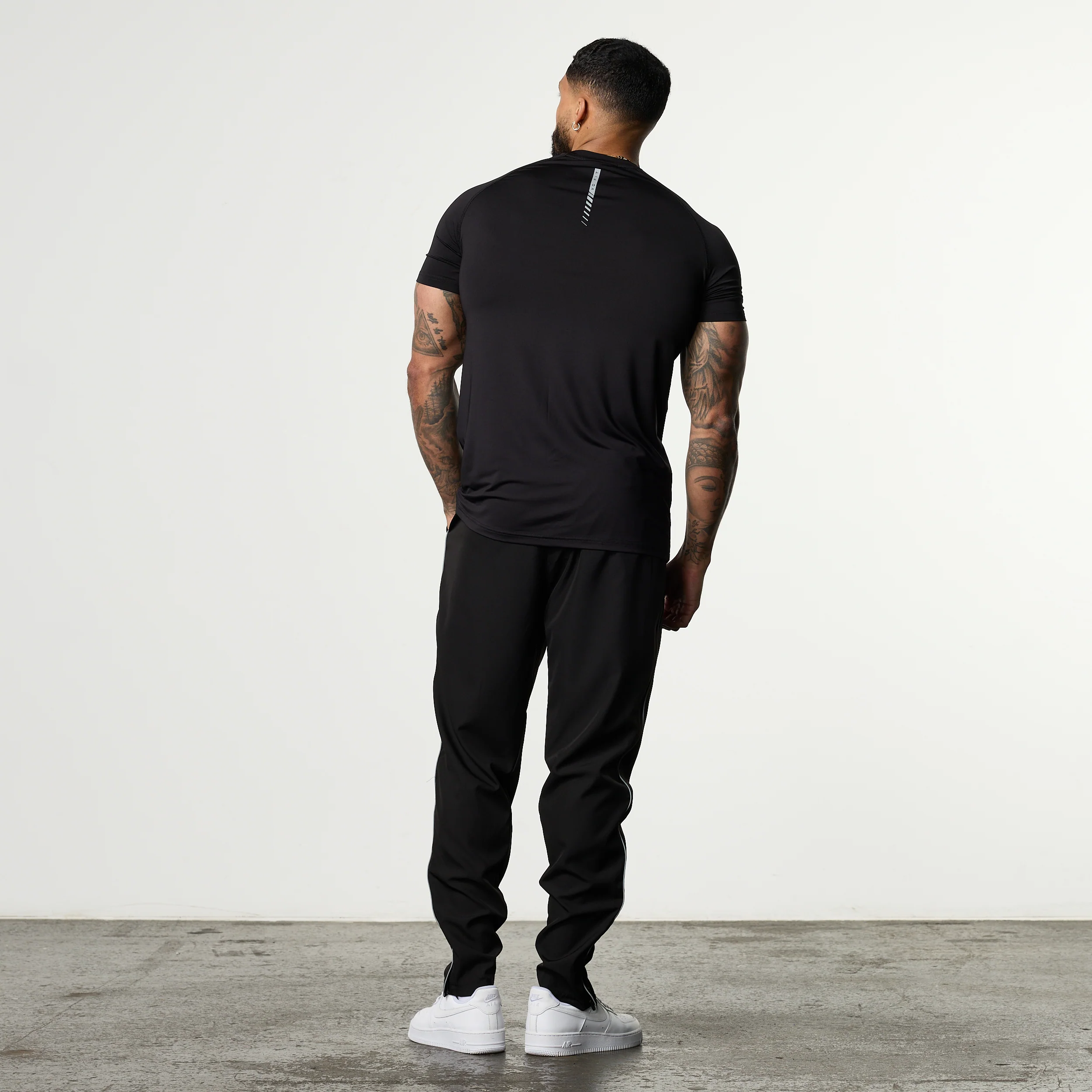 ACADEMY BLACK PERFORMANCE WOVEN SWEATPANTS - Image 3