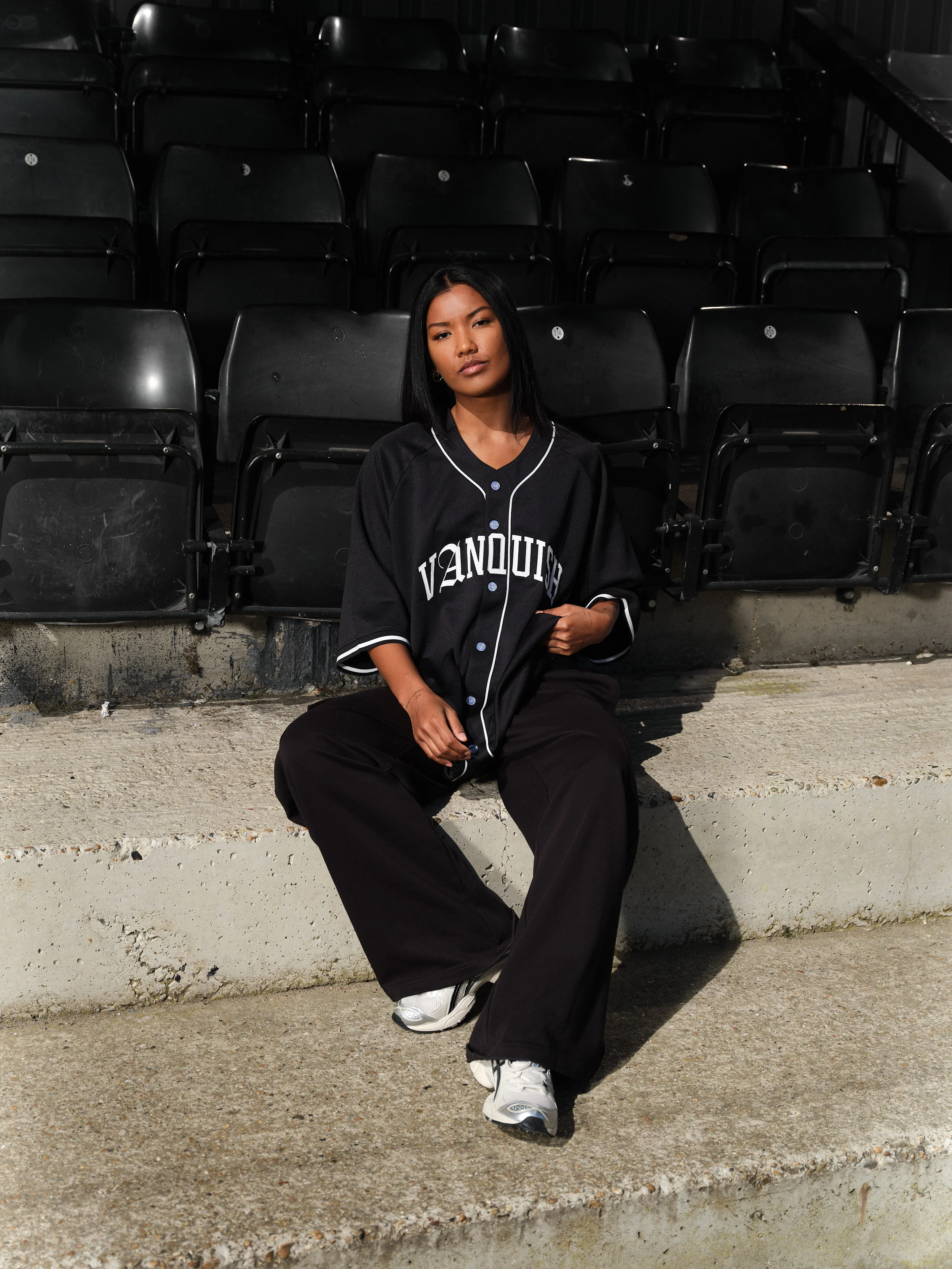 VANQUISH BLACK OVERSIZED BASEBALL JERSEY - Image 3
