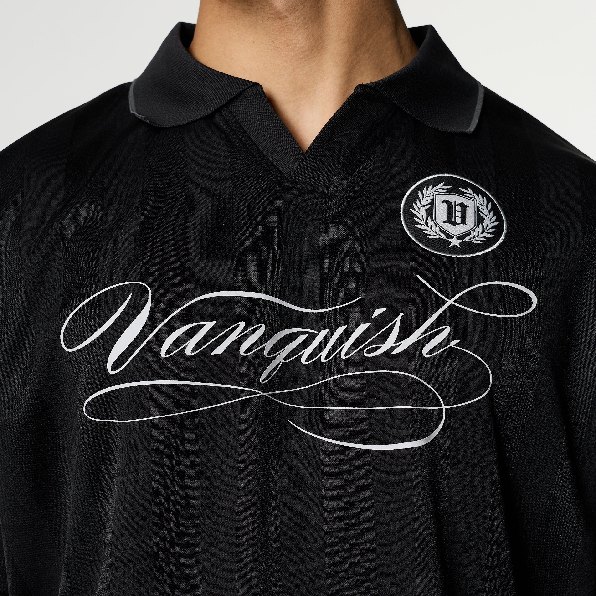 VANQUISH BLACK OVERSIZED BOXY FOOTBALL JERSEY - Image 3