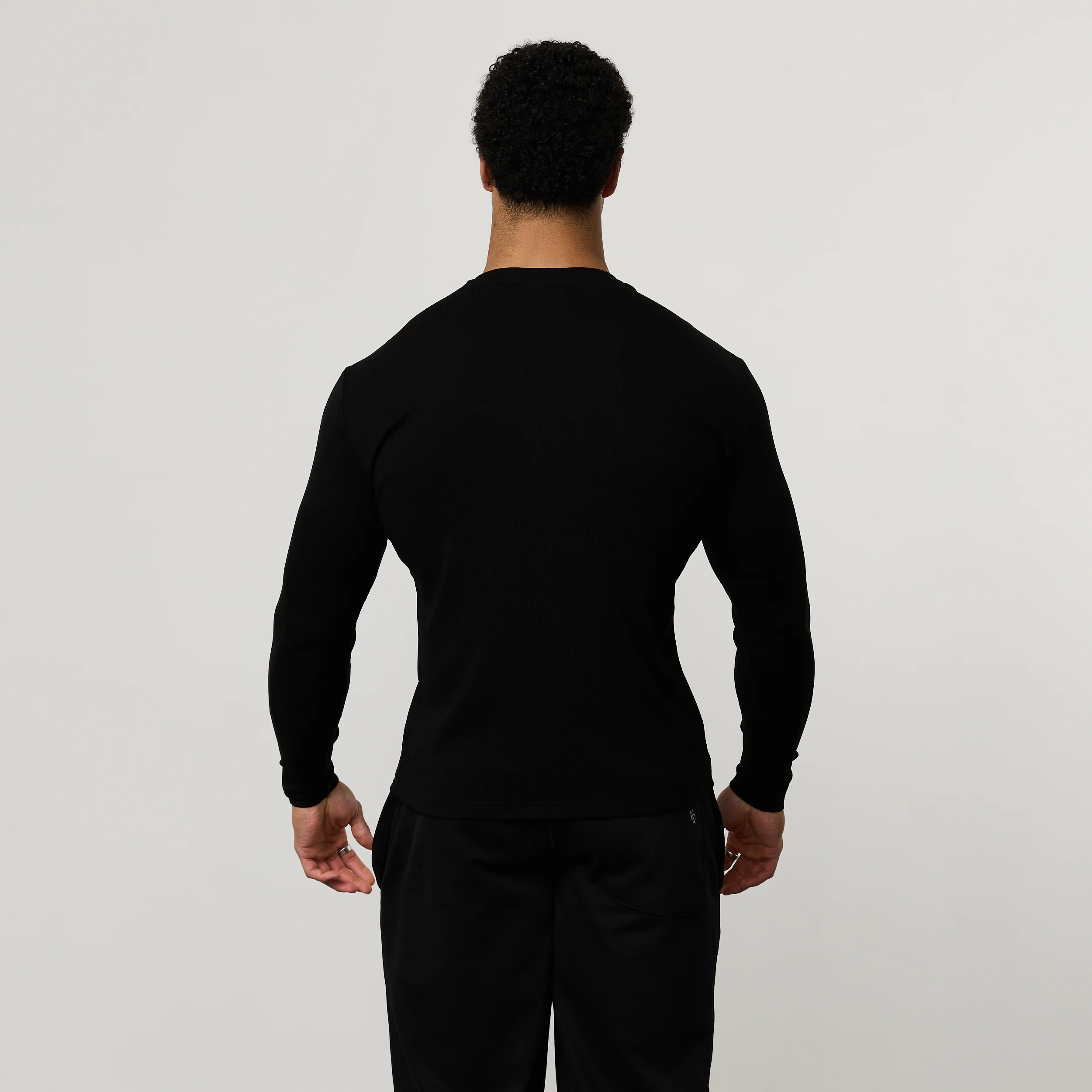 MONOGRAM RIB BLACK SLIM FIT LONG SLEEVE T SHIRT - Image 2