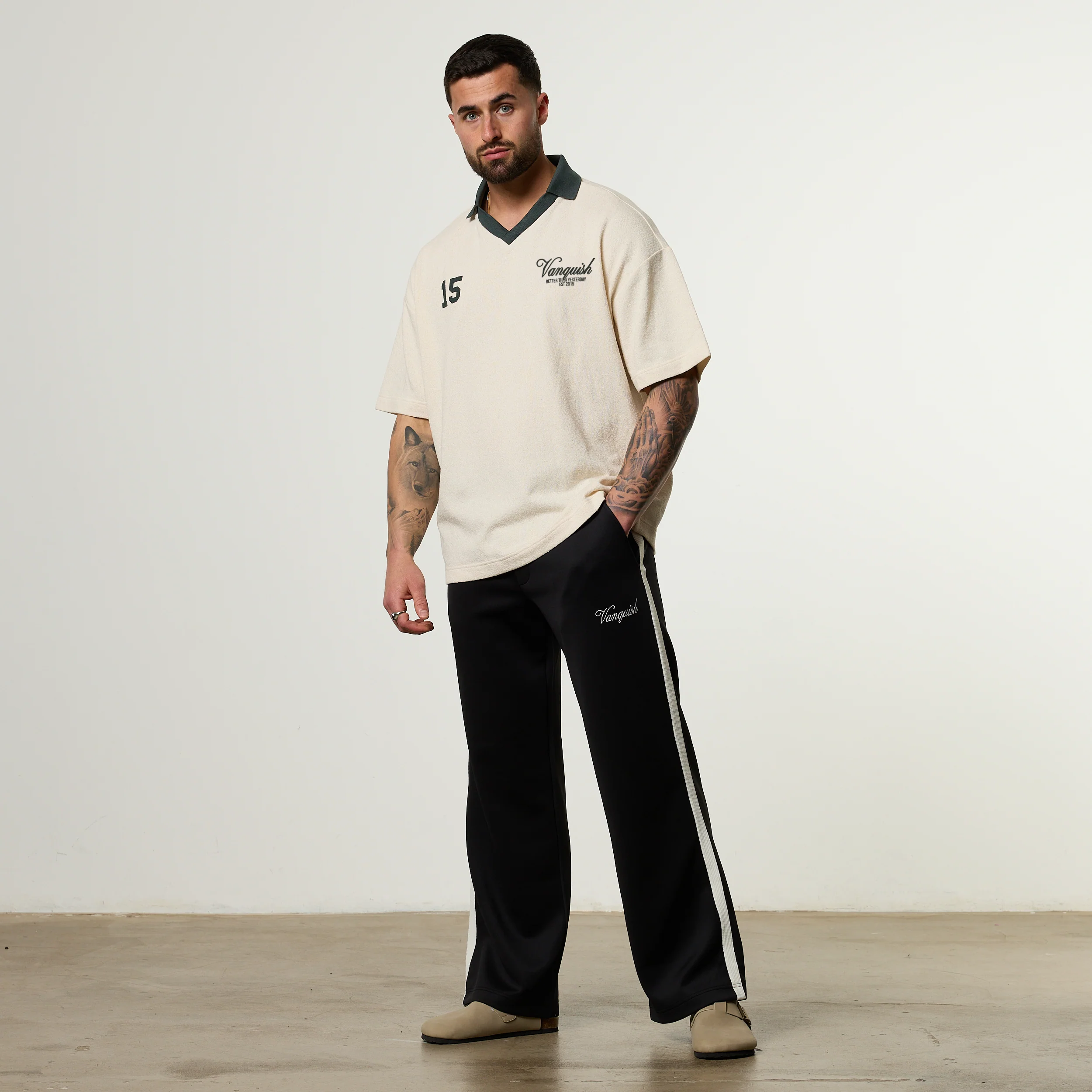 Vanquish Off White Textured Soccer Jersey - Image 4