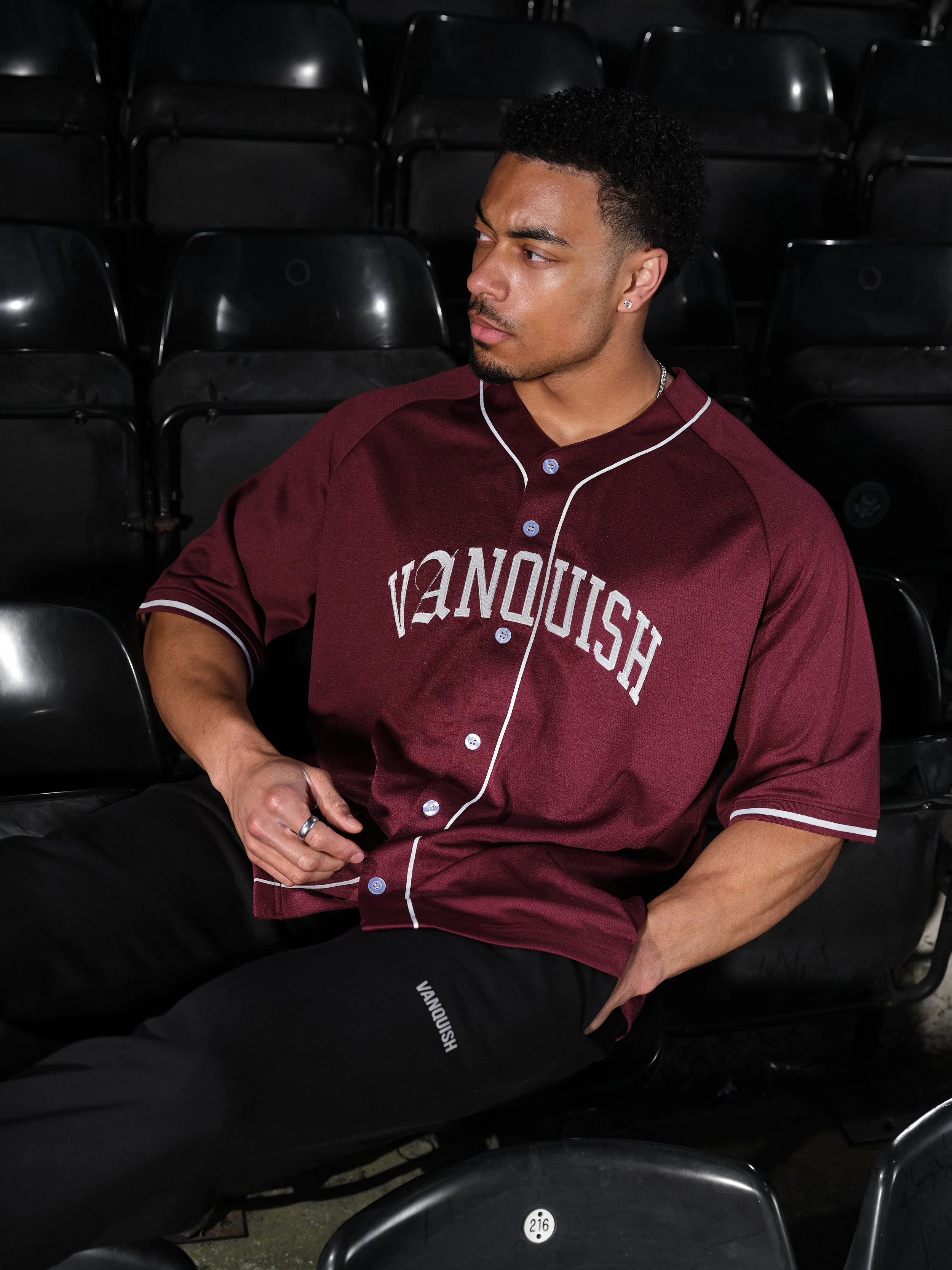 VANQUISH RED OVERSIZED BASEBALL JERSEY - Image 3