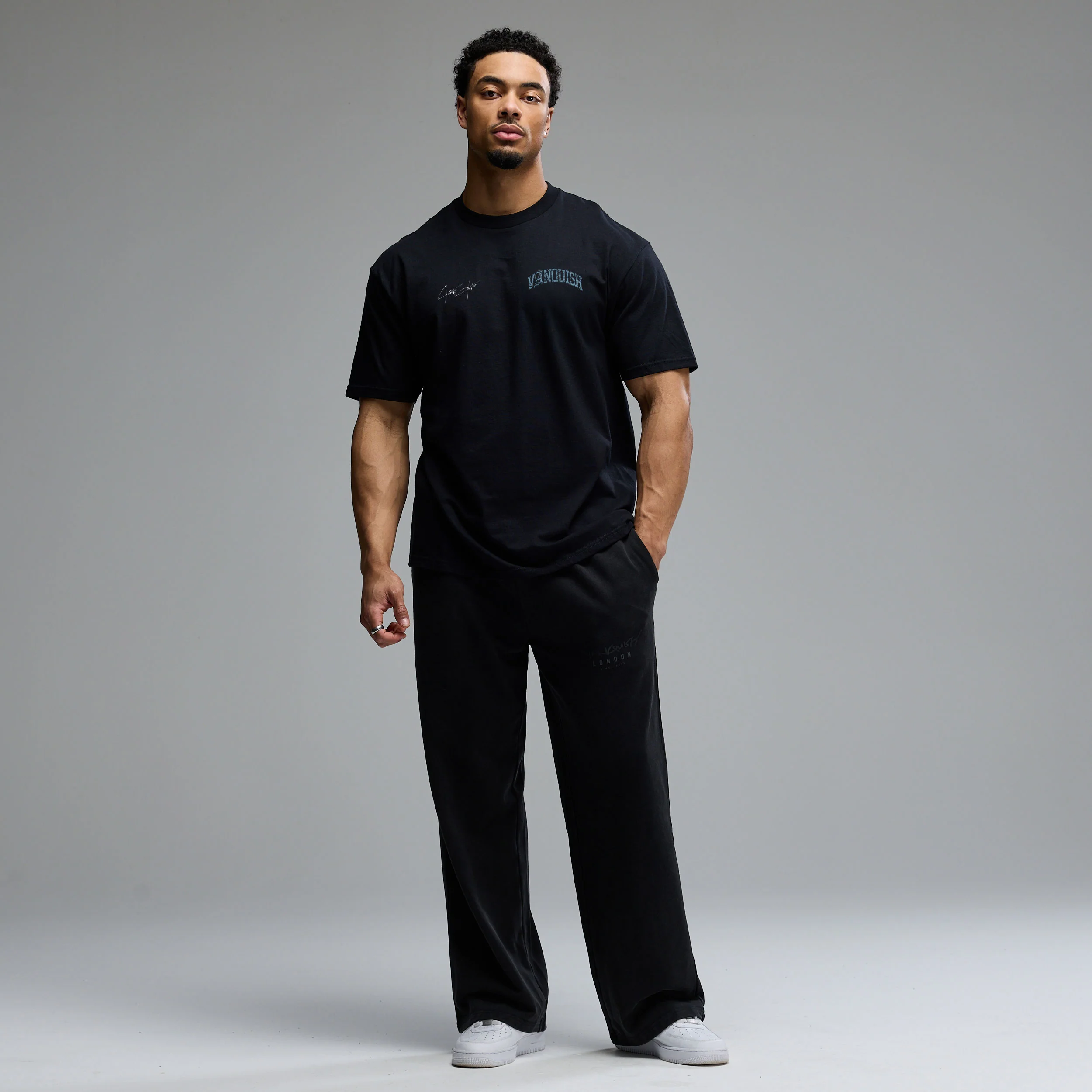 REVOLVE GLASS BLACK OVERSIZED T SHIRT - Image 5