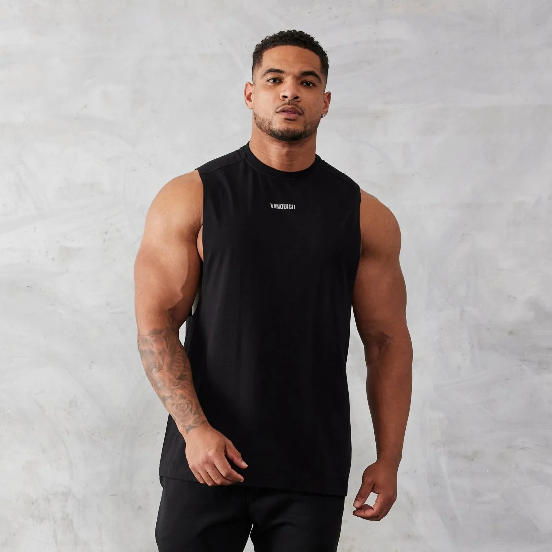Vanquish Essential Black Oversized Sleeveless T Shirt - Image 5