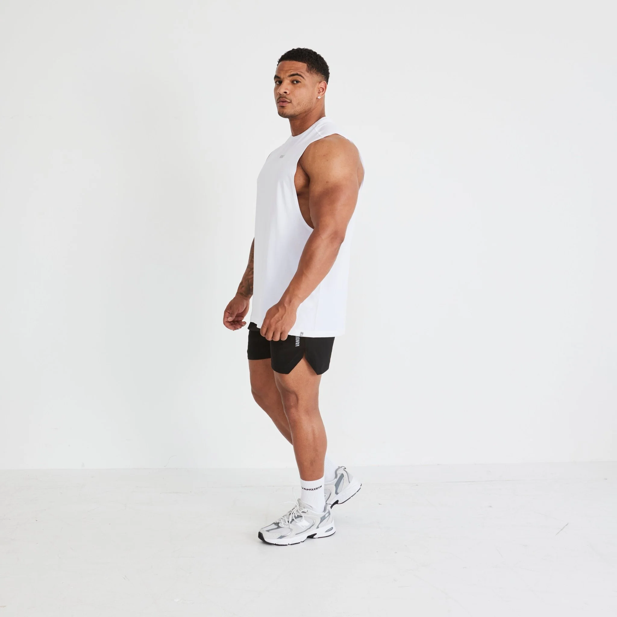 Vanquish Essential White Oversized Sleeveless T Shirt - Image 3