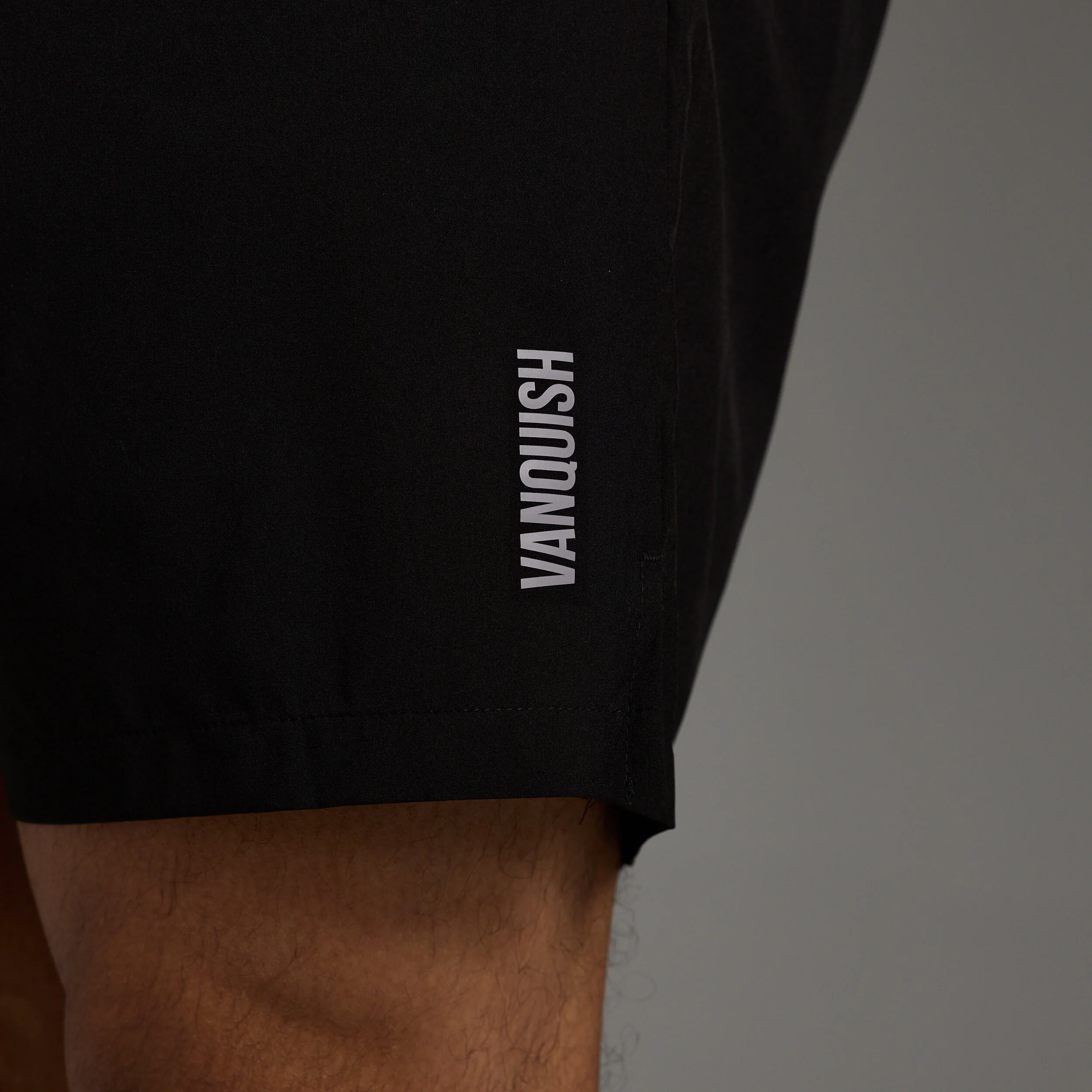 Vanquish Essential Black 7" Performance Shorts - Image 3