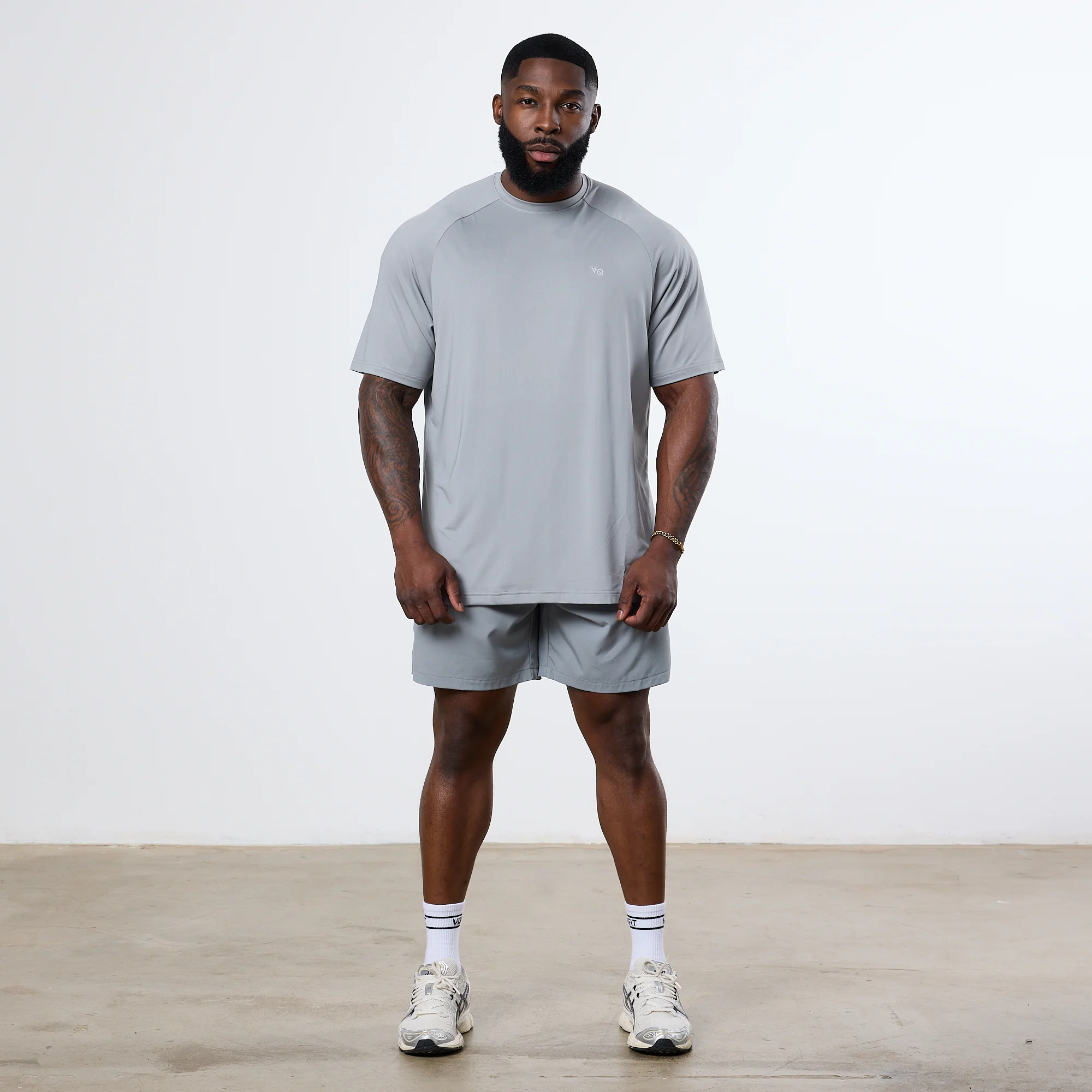 Vanquish Essential Steel Grey Performance Oversized T Shirt - Image 3