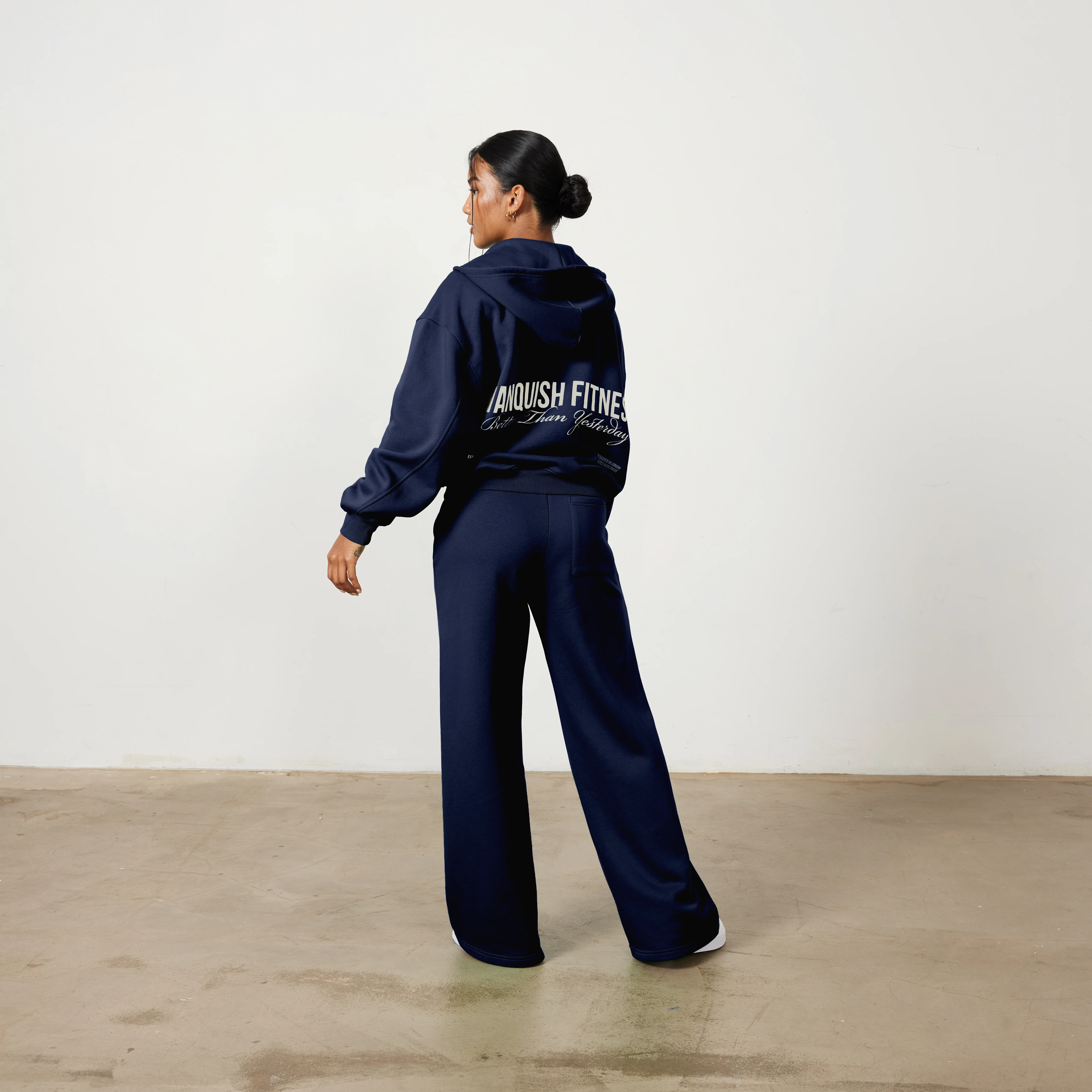 Vanquish Rejuvenate Navy Petite Wide Leg Sweatpants - Image 2